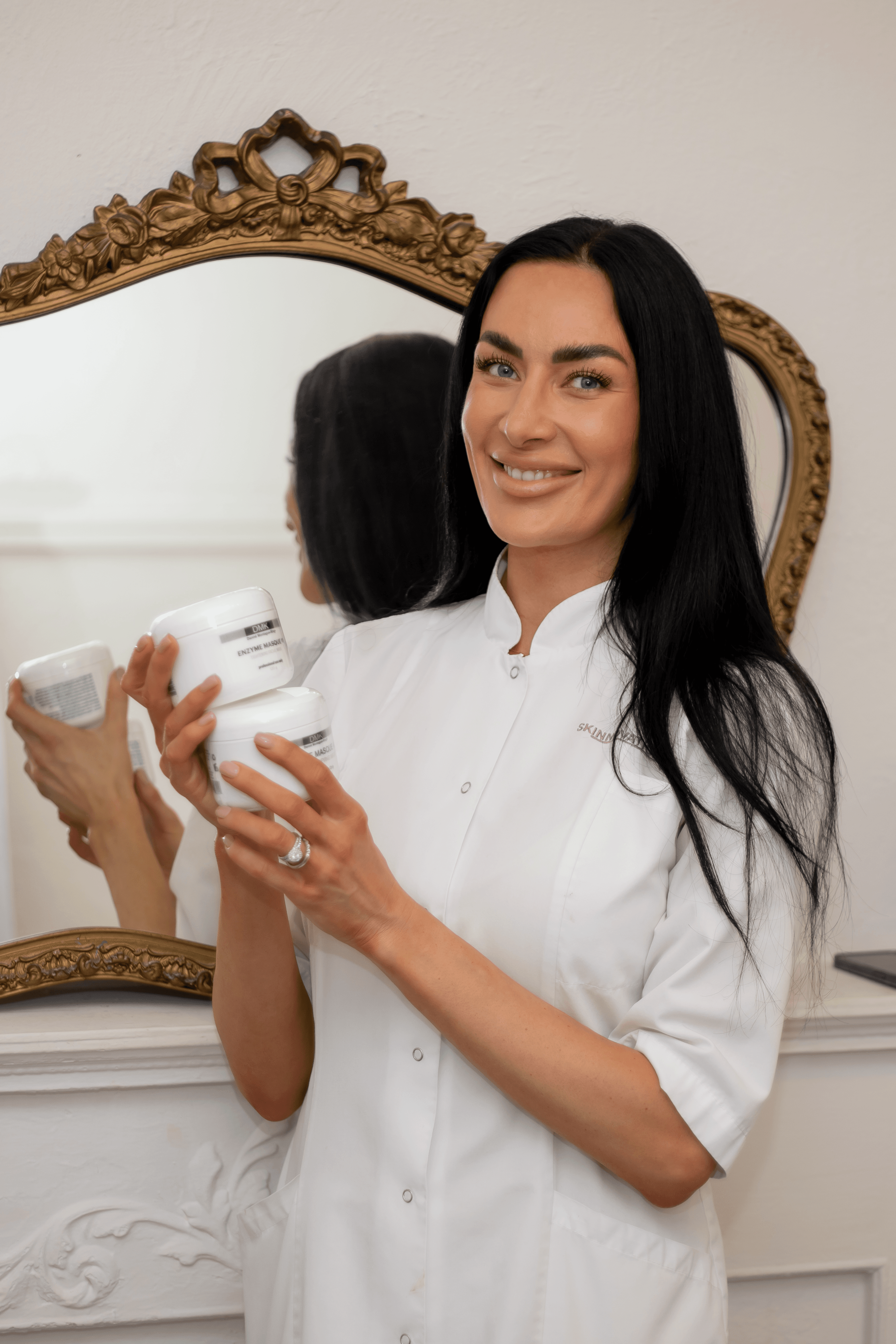 Mariana - Lash Specialist