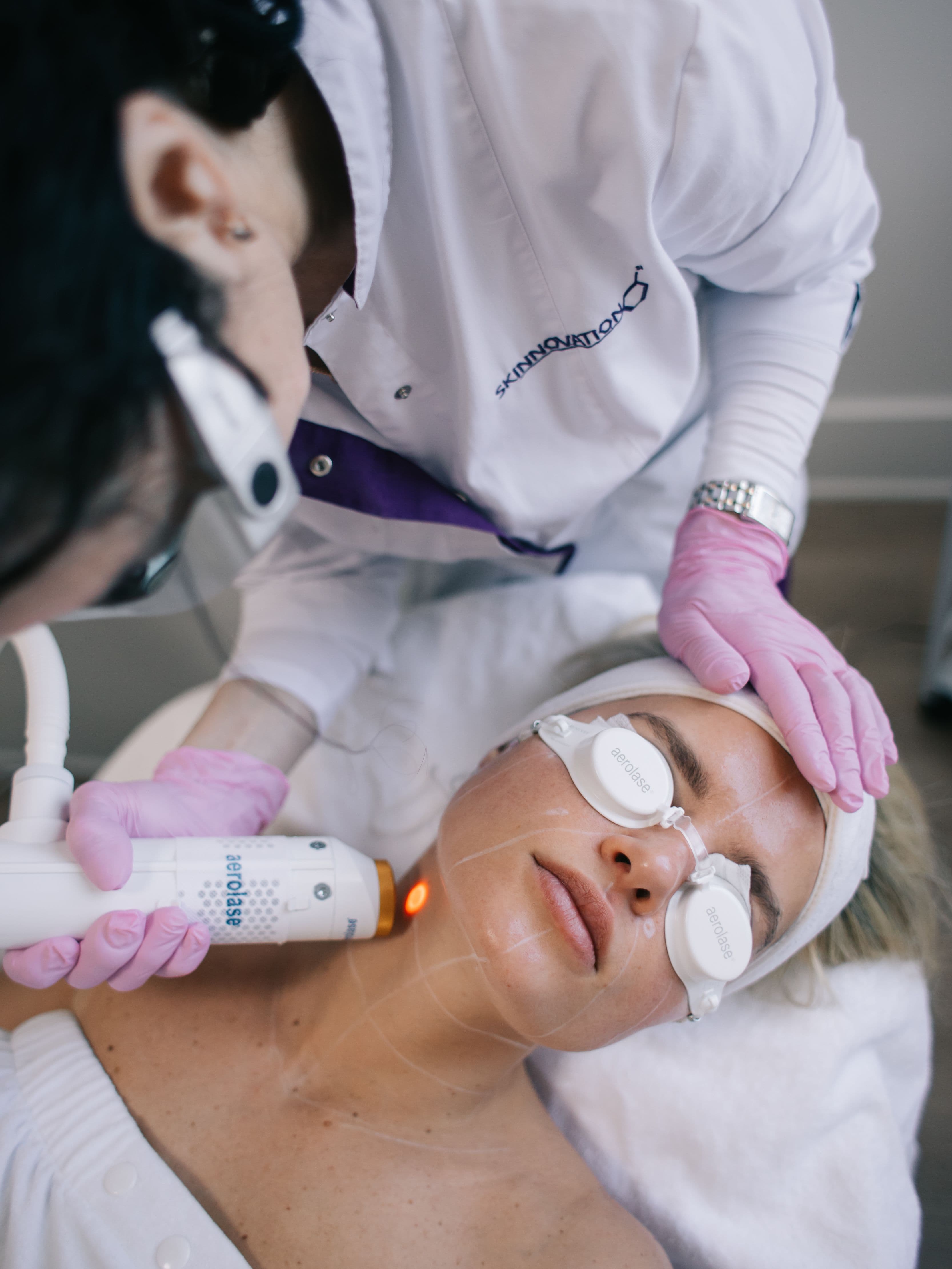 Aerolase Neo Elite in action